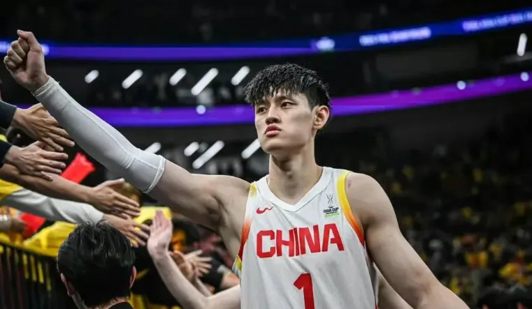 日出生于黑, bt 日出生于黑, bt