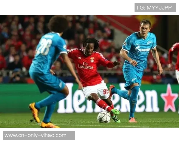 里昂与圣彼得堡泽尼特精彩对决直播全程回顾与分析