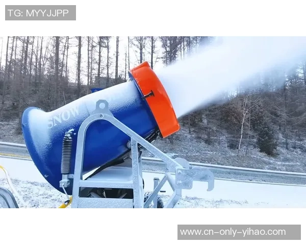 吉林“智”造打破时节壁垒 室内滑雪模拟机让滑雪更风趣